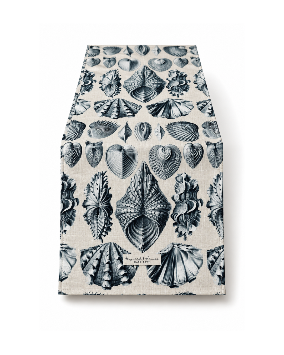 Shell Supreme | Table Runner