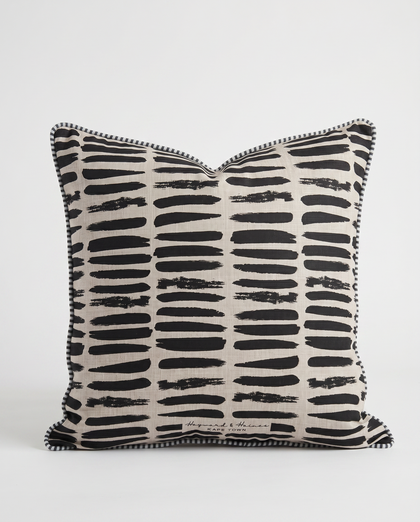 Dash | Black