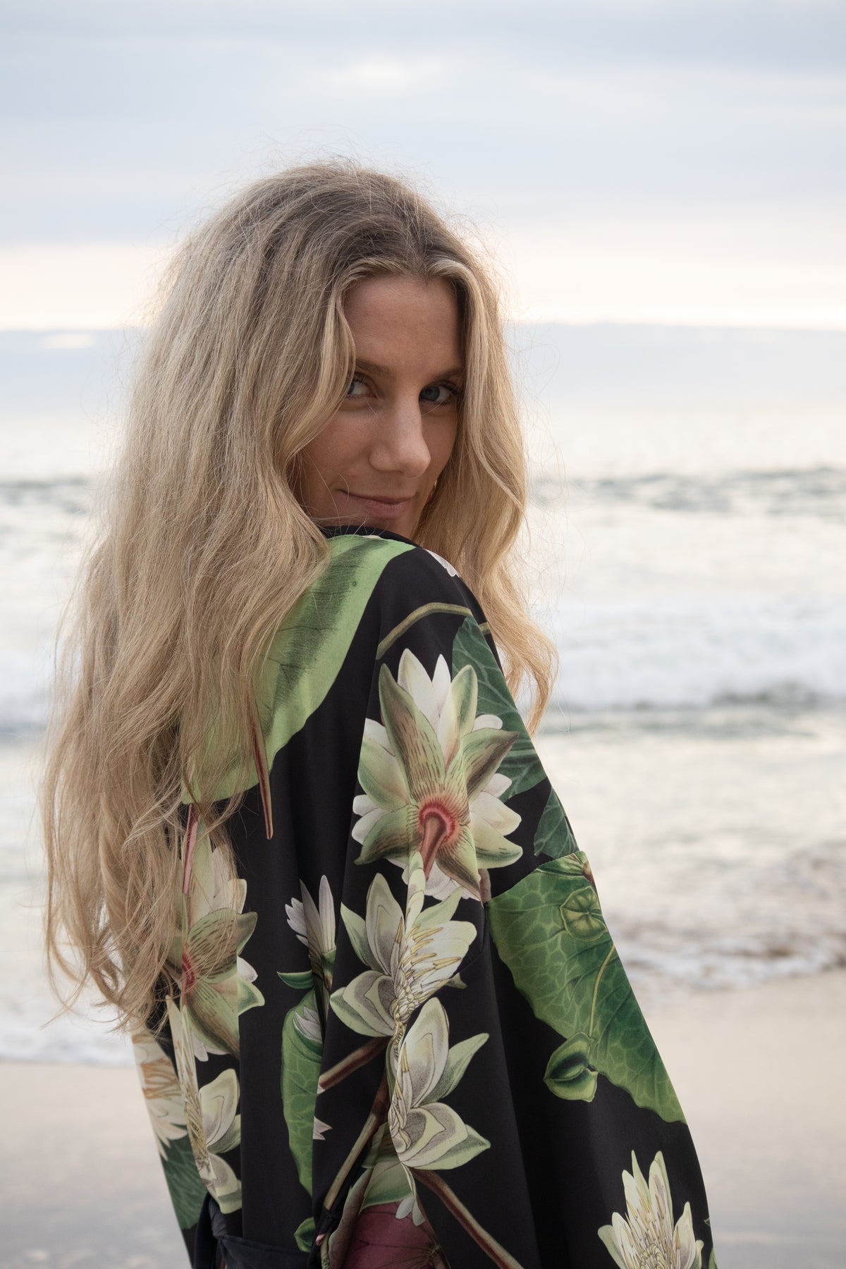 African Day Waterlily | Kimono